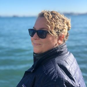 Meet your Posher, Liz